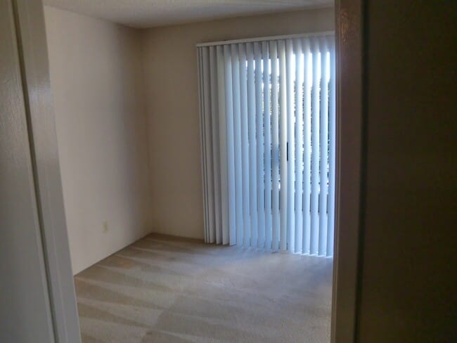 Building Photo - 7425 Charmant Dr
