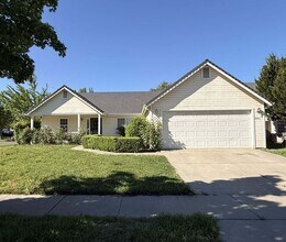 Building Photo - Spacious 3 Bedroom Home In North Chico! Attached Garage and Fenced Backyard PLUS Pet Friendly!