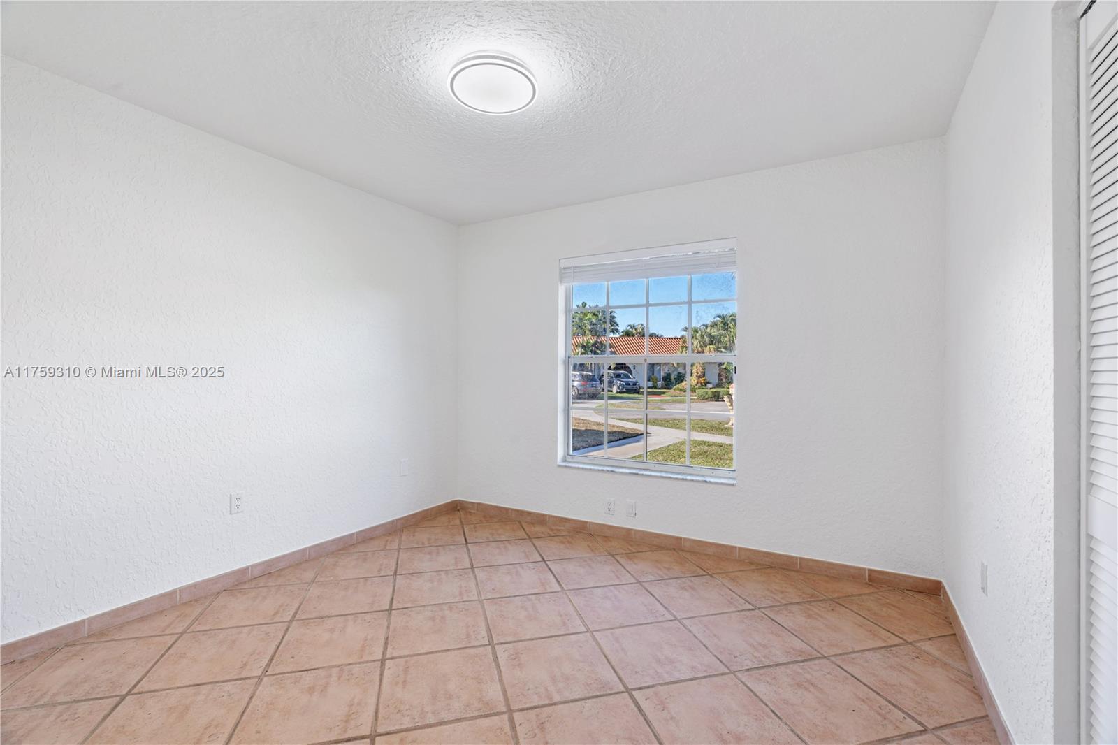 Building Photo - 14242 SW 46th Ter