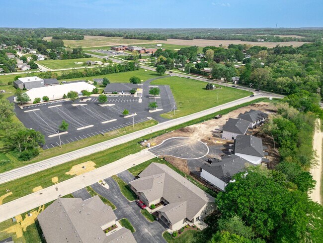 Building Photo - 11586 Willowbrook Rd