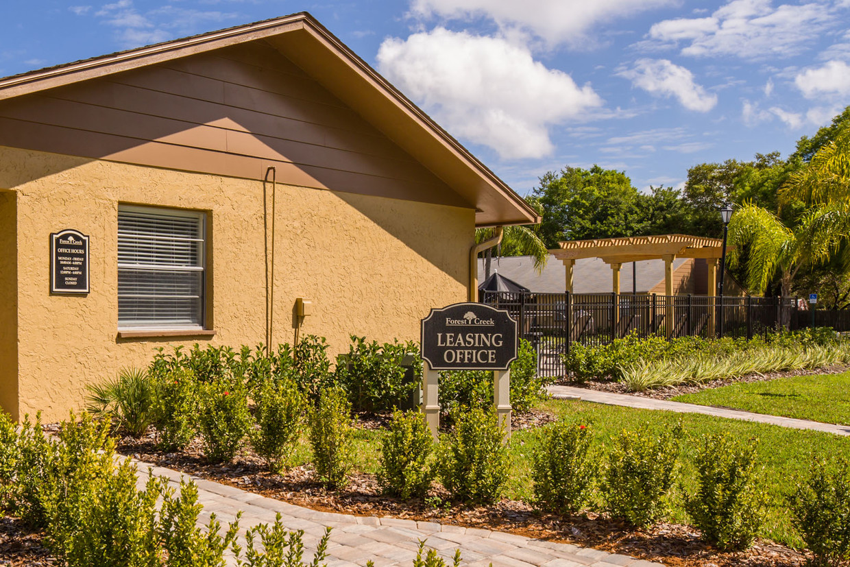 Oasis At Bayside East Largo