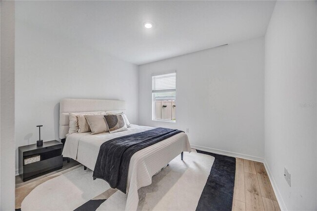 Building Photo - 10482 Quail Grv Wy