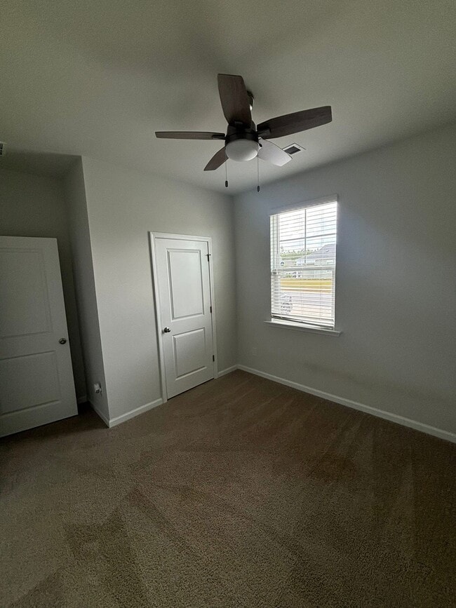 Building Photo - 1003 Peridote Wy