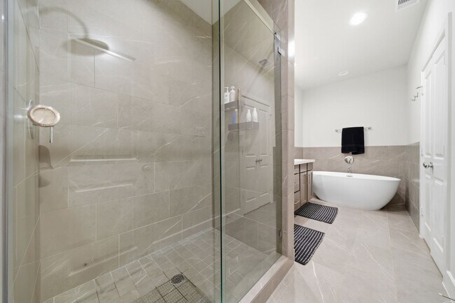 Building Photo - 2312 Silva Park Ln