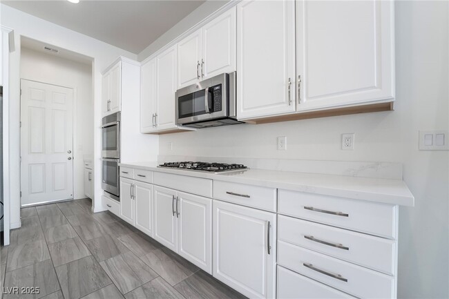 Building Photo - 9117 Sag Vly Ct
