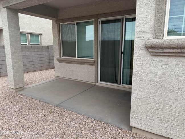 Building Photo - 1193 E Spruce Dr