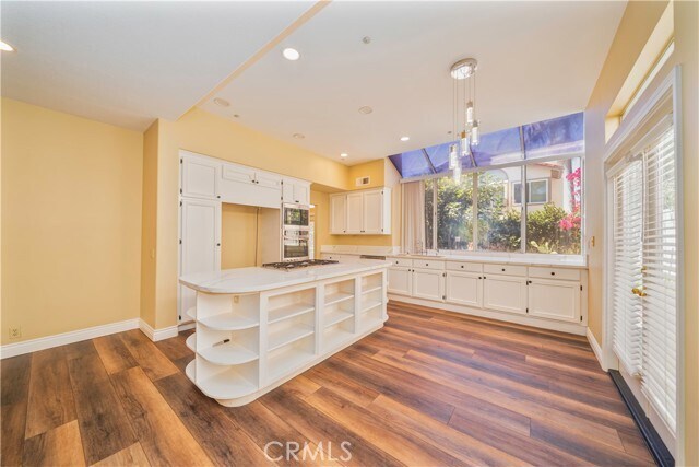 Building Photo - 9531 Montanza Way