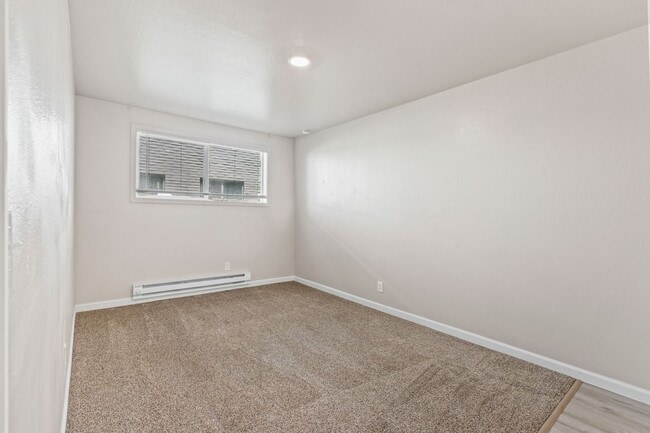 Building Photo - 751 S 300 E