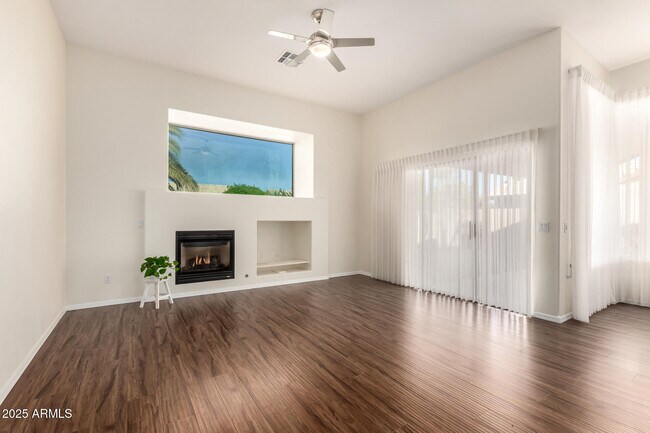 Building Photo - 15060 W Monterey Way