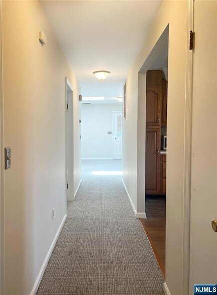 Building Photo - 605 Piermont Ave