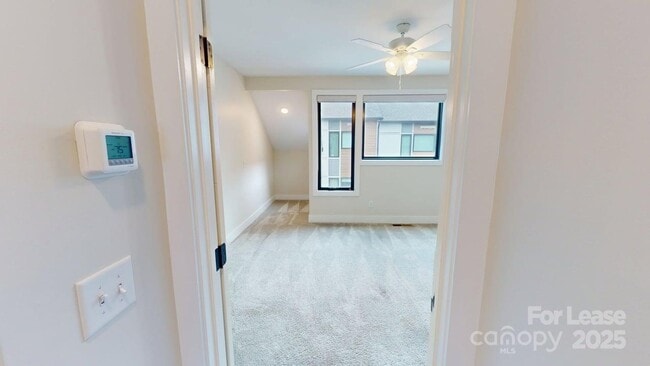 Building Photo - 1211 Minter Pl