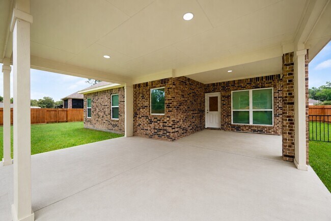 Building Photo - 604 W Linnwood Dr