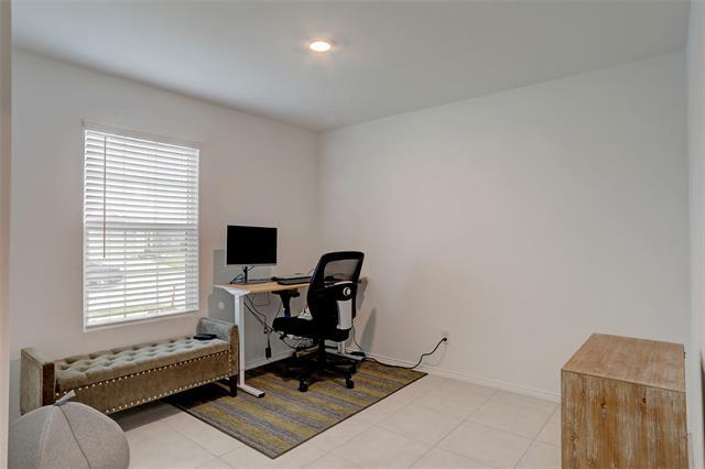 Building Photo - 5705 Rockrose Ln