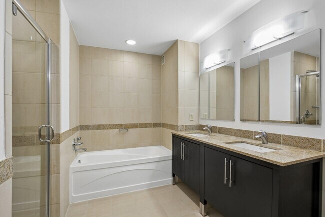 Building Photo - 20 Newport Pkwy