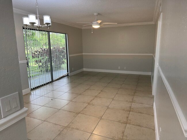 Building Photo - 1601 Windorah Way