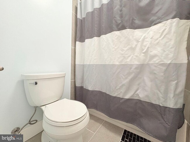 Building Photo - 5 Artillery Dr