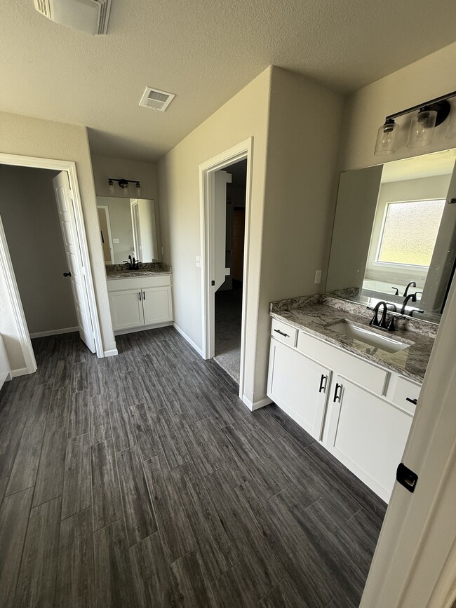 Building Photo - 7538 Apache Dr