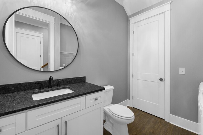 Building Photo - 1713 Double Oak Trl