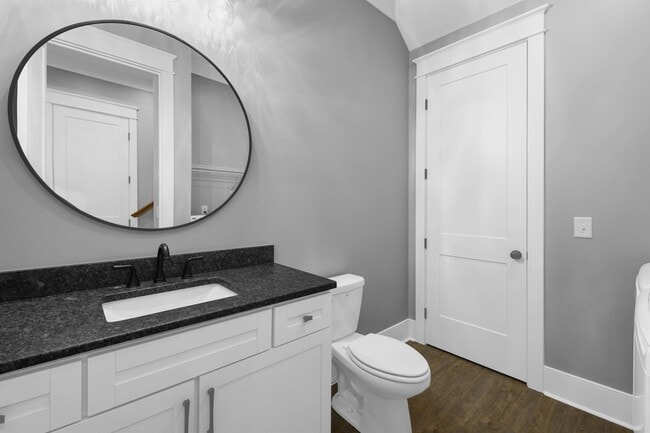 Building Photo - 1717 Double Oak Trl