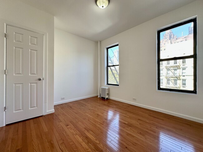 Building Photo - 1270 First Avenue