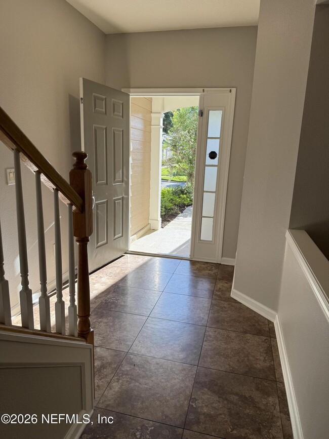 Building Photo - 4180 Crownwood Dr