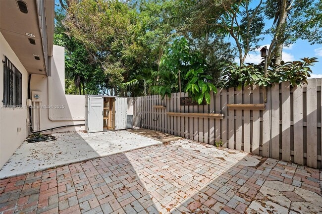 Building Photo - 7366 SW 105th Pl