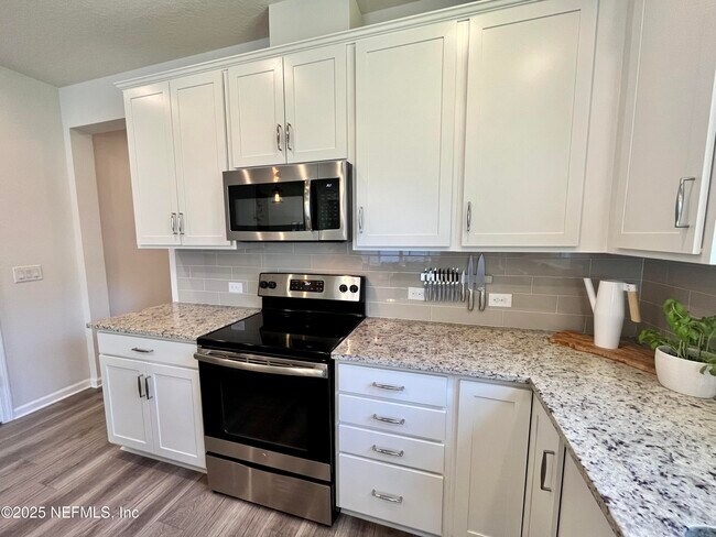 Building Photo - 2274 Lincoln Sendero Trail