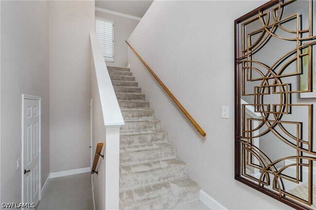 Building Photo - 7046 Barrington Cir