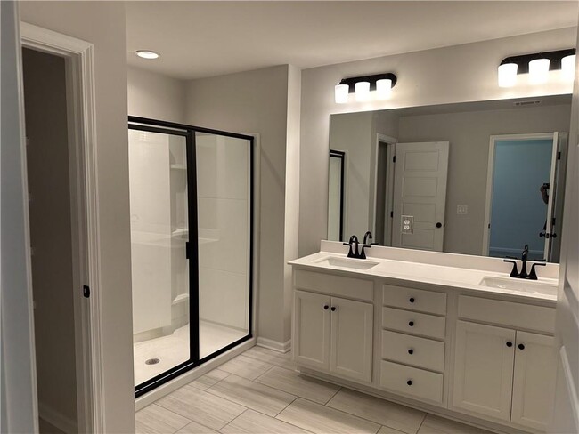 Building Photo - 4553 Cypress Pk Dr