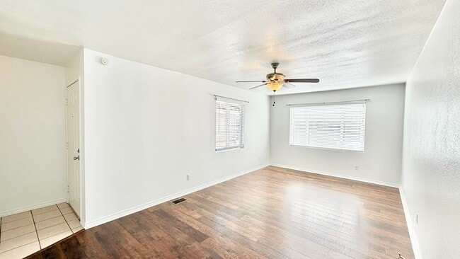 Building Photo - Lovely Single-Story Home in the Friendly a...