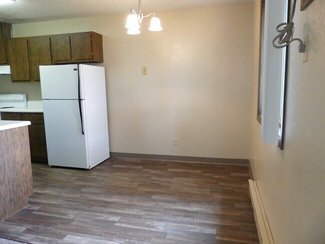 Building Photo - Clairview Apartments