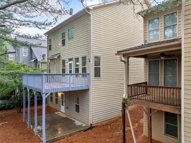 Building Photo - 548 Myrtle Trace Ln