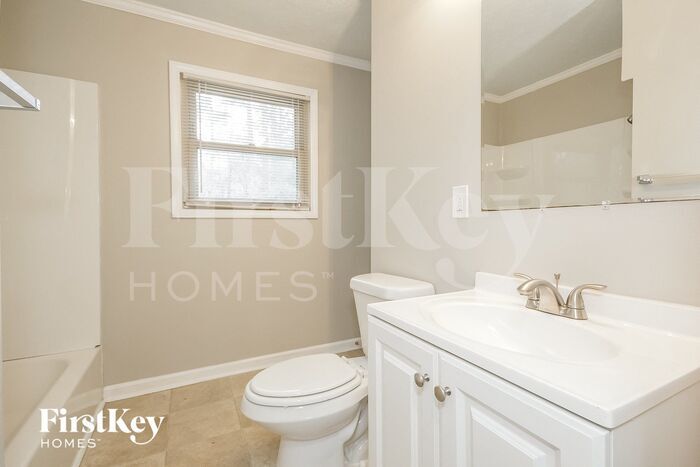 Building Photo - 7107 Willow Green Ct SW
