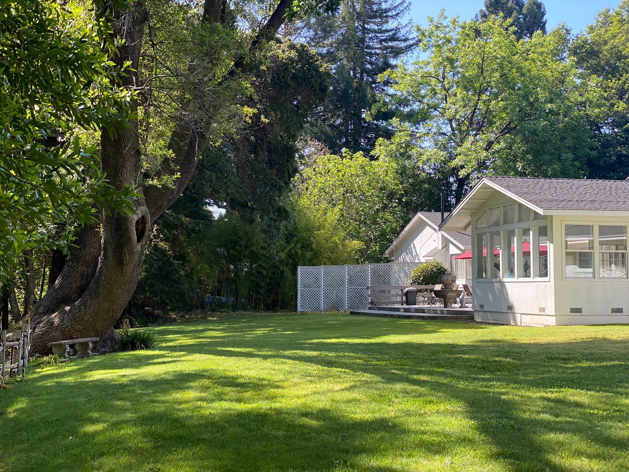 Building Photo - 1042 Easum Dr