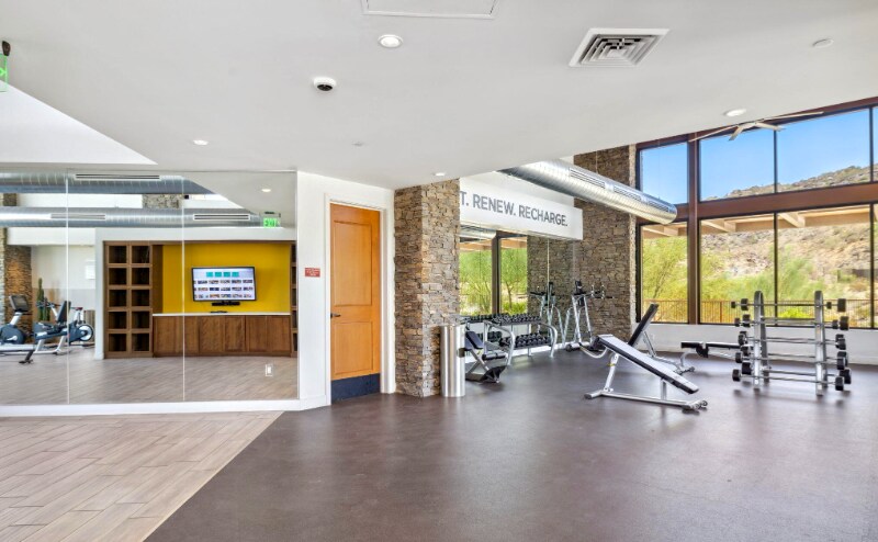 Building Photo - 1137 E Kachina Trl