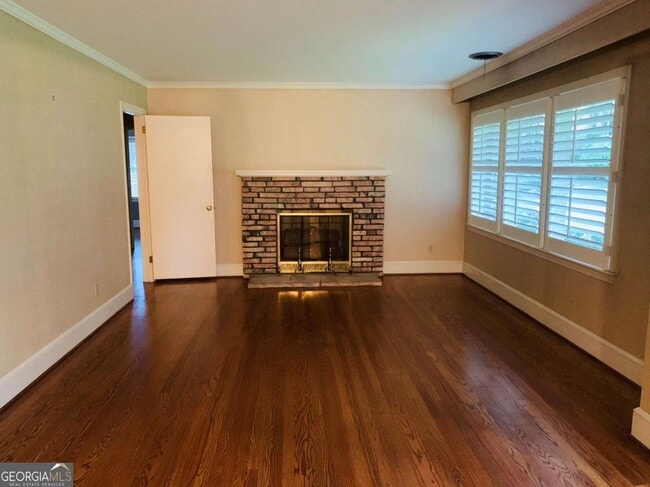 Building Photo - 3543 Simpson Farm Dr SE