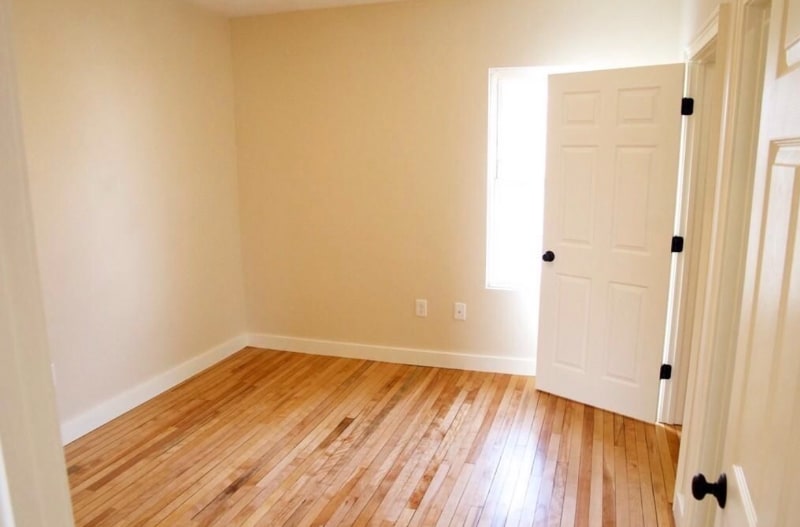 Building Photo - 20 Villa Rd