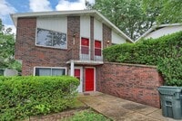 Building Photo - Renovated One Bedroom!!
