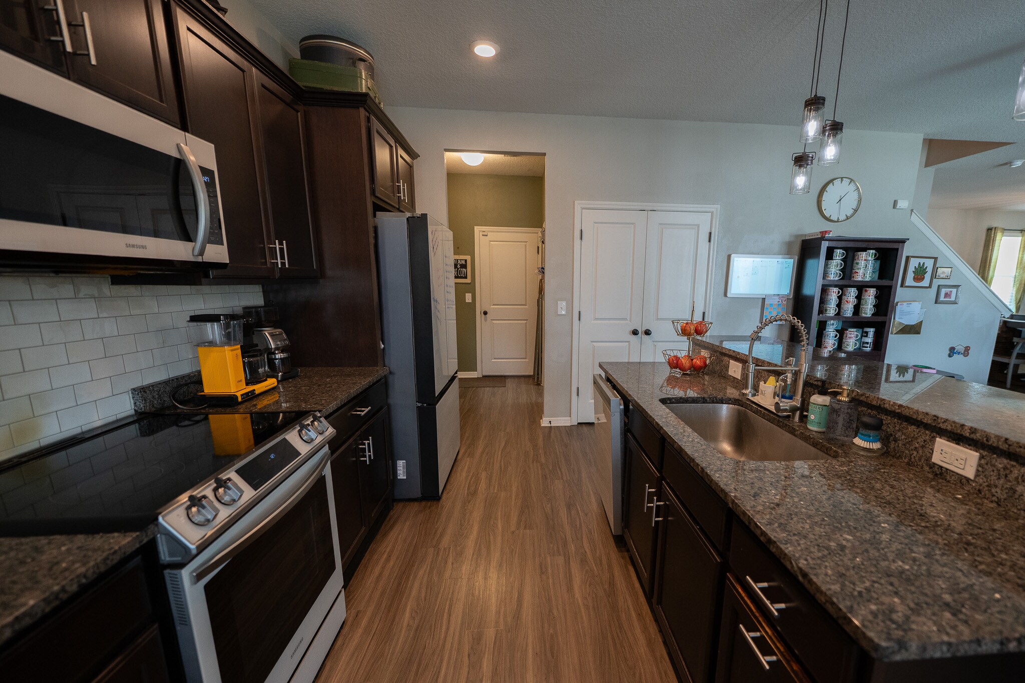 Building Photo - 10509 Laguna Plains Dr
