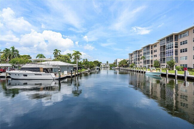 Building Photo - 1501 S Ocean Blvd