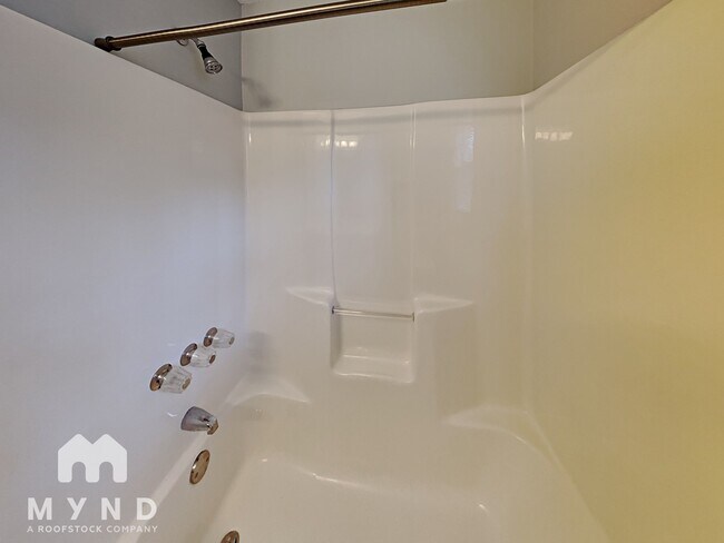Building Photo - 51 Richaven Pl