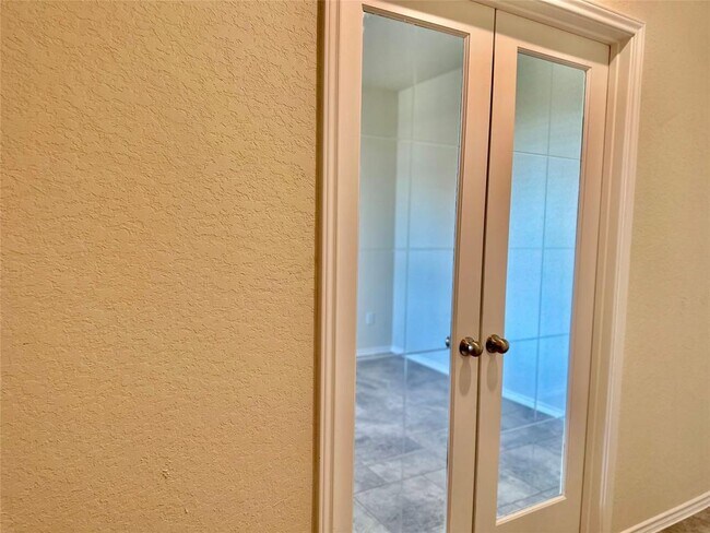 Building Photo - 3111 Red Columbine