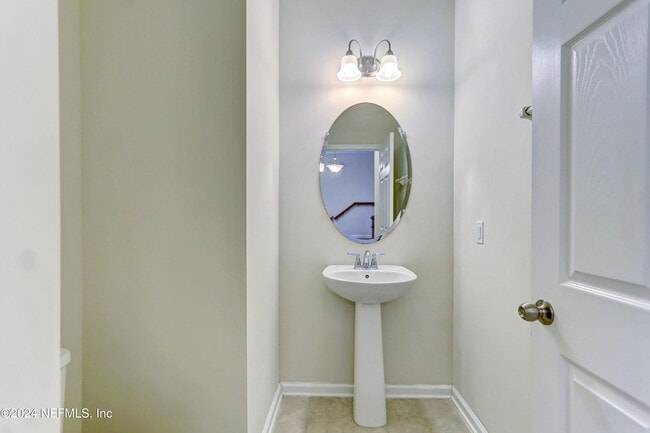 Building Photo - 95 Nelson Ln