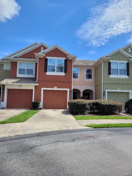 Primary Photo - 4167 SW 43rd Cir