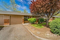 Building Photo - 3018 NE 78th Ave