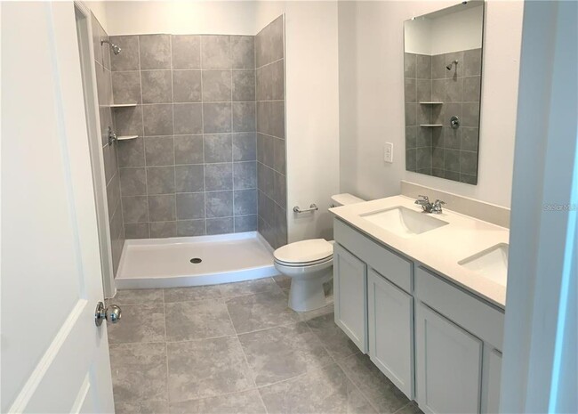 Building Photo - 1373 Brentwood Dr