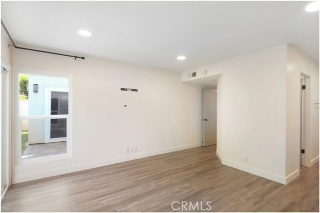 Building Photo - 24291 Whitney Ct