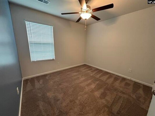 Building Photo - 120 Kings Parish Ct