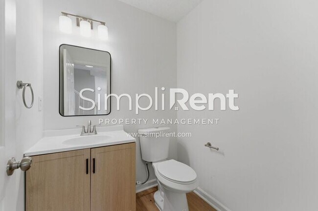 Building Photo - Updated Home with Spacious Layout & Private Backyard