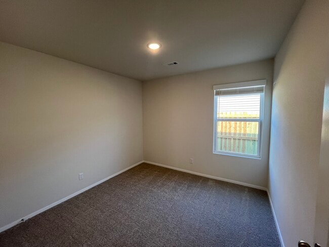 Building Photo - 2598 E Meramec St